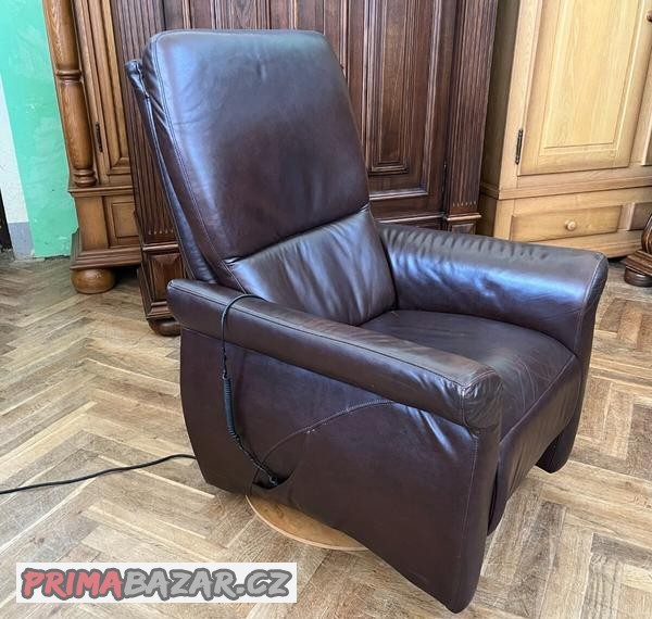 elektricke-pol-kreslo-otocne-kuze