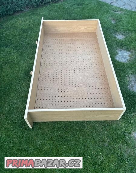 prodam-ulozne-prostory-pod-postel