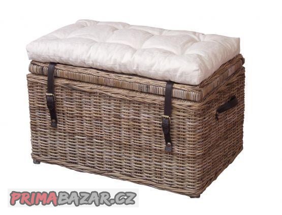 Ratanová bedna velká ca 80 cm