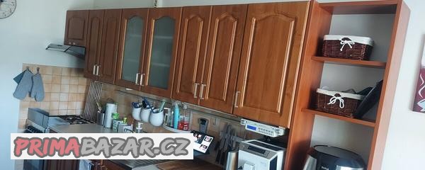 kuchynska-linka-sporak-a-digestor