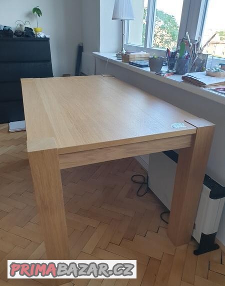 Ikea jídelní stůl Hogsby 141x81x74 Ikea jídelní stůl Hogsby 141x81x74