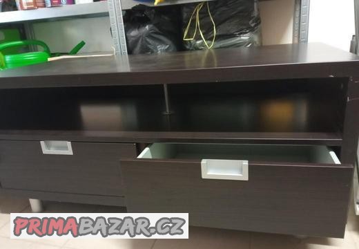 Skříňka pod televizi a konferenční stolek