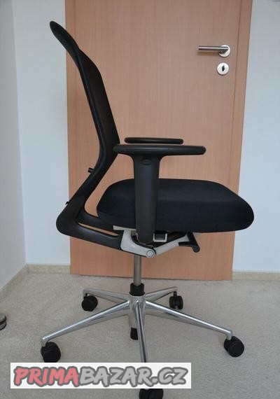 Kancelářská židle - Vitra ZÁNOVNÍ PC 18 500,-