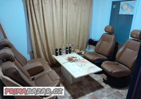 Chlapské posezení do trucovny, do garáže, do pergoly