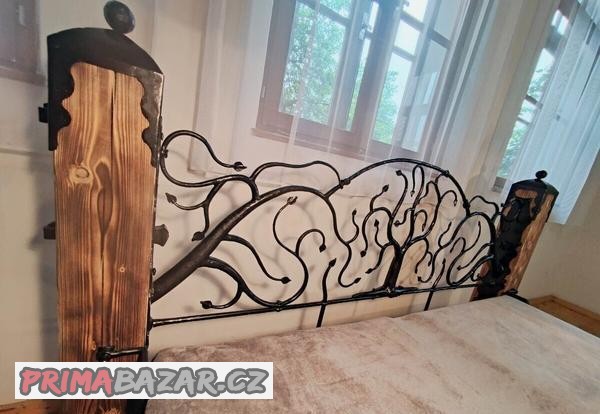 zelezna-kovana-postel