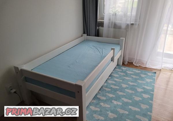 detska-postylka-postel-160x80cm-s-vybavenim