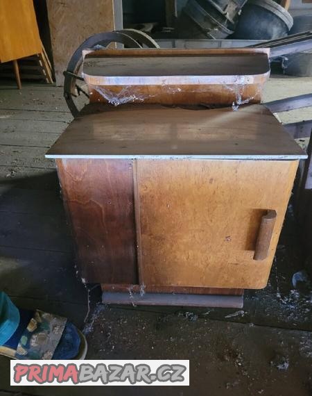 prodam-starou-toaletu