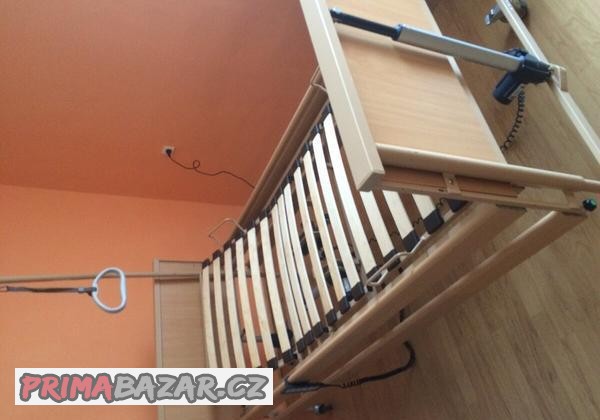 elektricka-zdravotni-polohovaci-postel