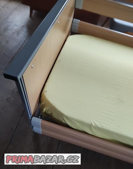 prodam-polohovaci-postel