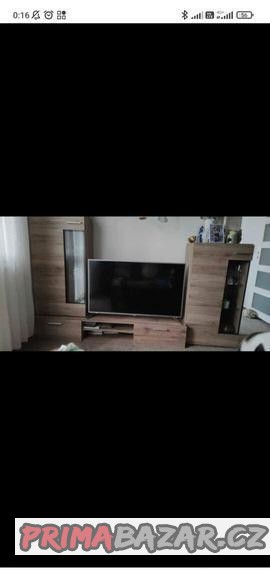 obyvakova-tv-stena