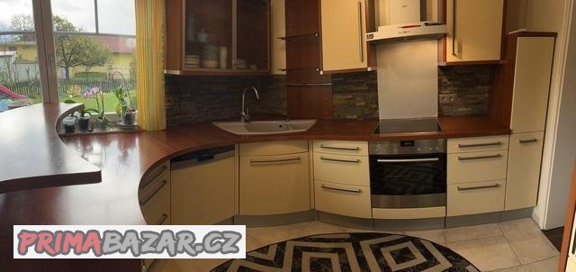 kuchynska-moderni-linka-z-nemecka-se-spotrebici