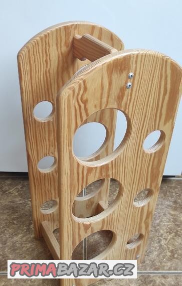 Dřevěný stojan, regál na víno 6 lahví