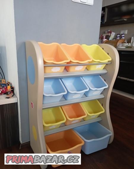 policova-skrinka-s-uloznymi-boxy