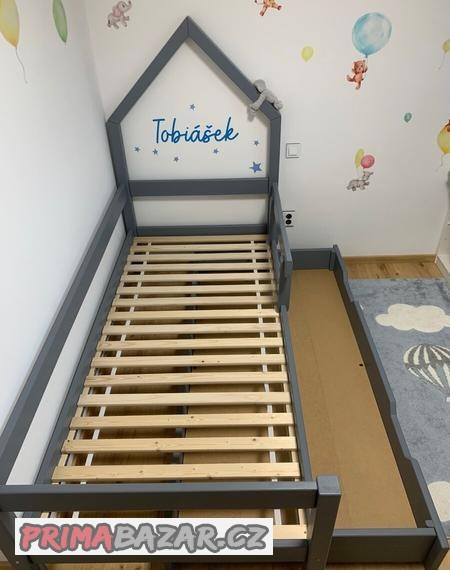 detska-domeckova-postel-s-pristylkou-nova