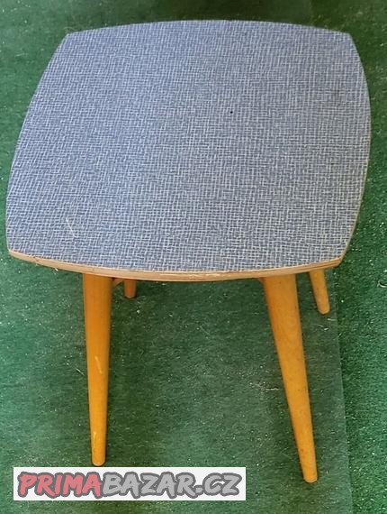 Retro stolička