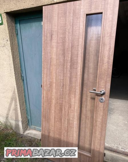 prodam-3x-interierove-dvere-s-kovanim