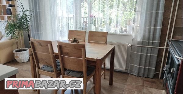 nove-masivni-dubove-zidle