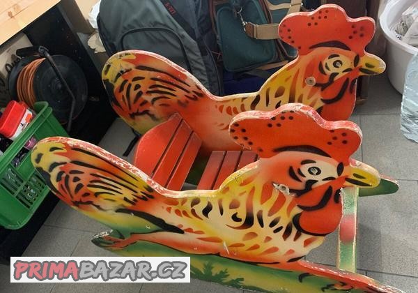 Starožitní retro houpací kohouti