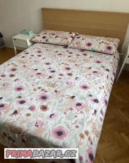 postel-140x200-a-matrace-s-uloznym-prostorem