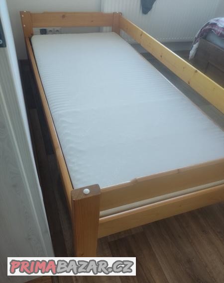 postel-i-pro-ditko-rost-a-matrace