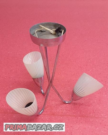 retro chromový lustr s kalichy, bruselský styl, 60 léta