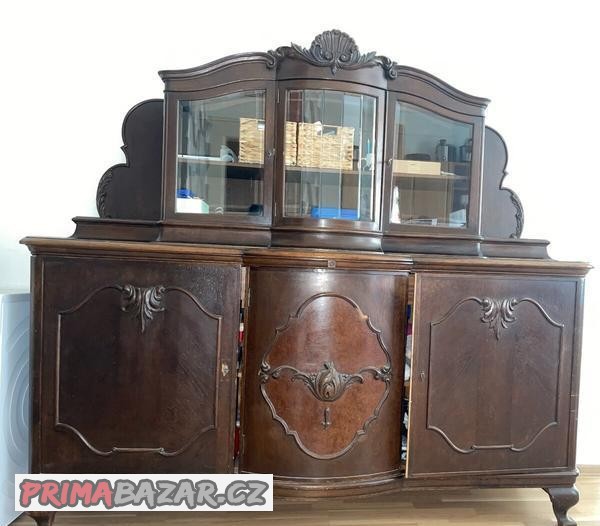 STAROŽITNÝ komplet nábytku - skříň a stůl