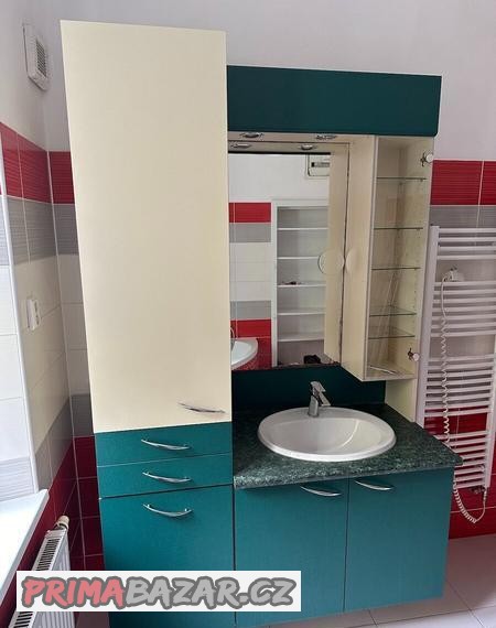 originalni-koupelnova-skrin-s-umyvadlem-a-baterii-zlevneno