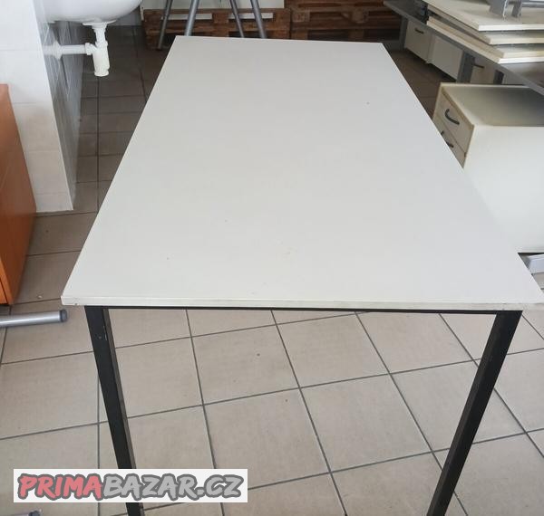 prodám stůl bílí 1600x800mm