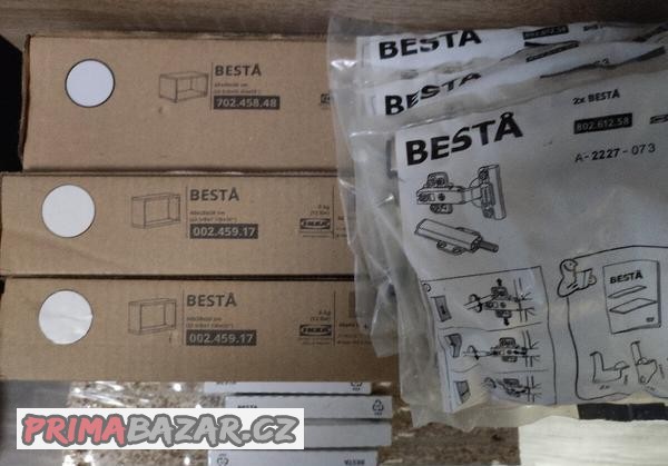 Nesestavený nábytek Ikea - nástěnná sestava Besta, panty, zá