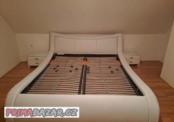 calounena-postel-kozena