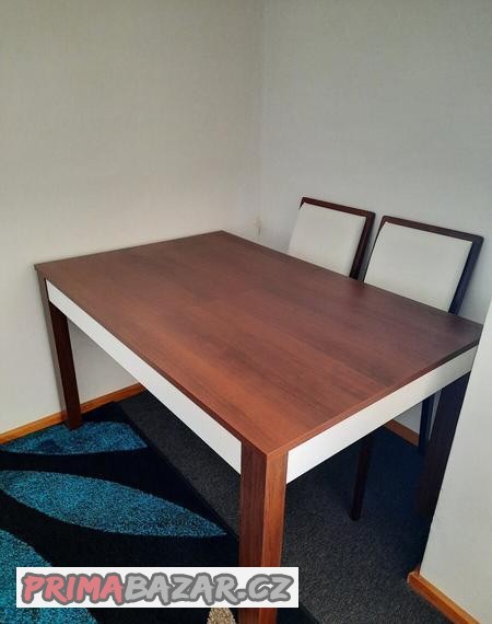 Jídelní stůl + 6 židlí