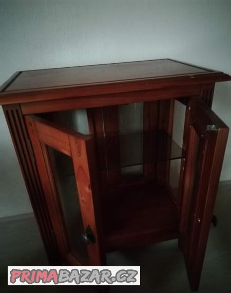 servirovaci-stolek-z-masivu