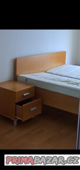 masiv-manzelska-postel-180x220cm