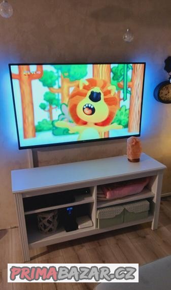 stolek-pod-tv-ikea-brusali