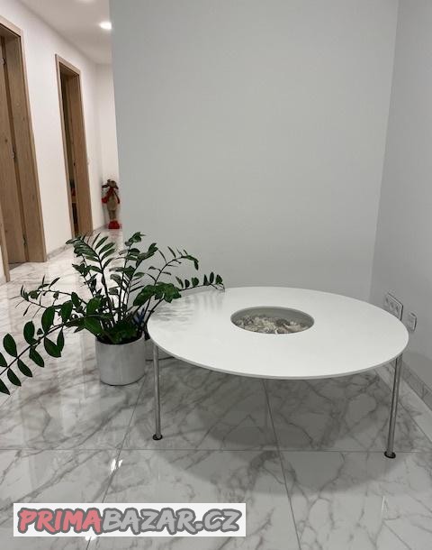 luxusni-konferencni-stolek