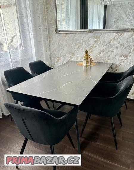 jidelni-stul-a-6zidli