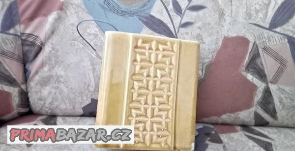 Prodám závěsný zvlhčovač na radiátor