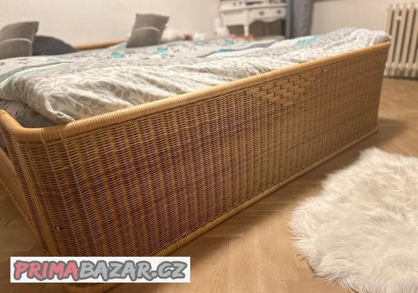 ratanova-postel-vc-rostu