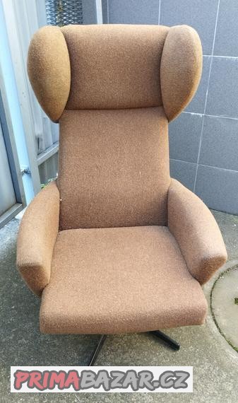 otocny-retro-usak-richard