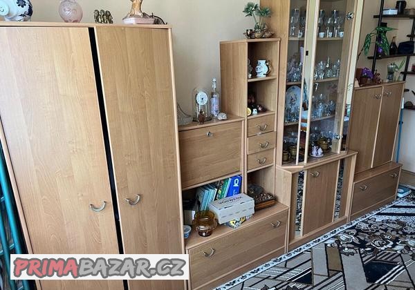 prodam-obyvaci-set-v-pripade-zajmu-volejte-603-534-676