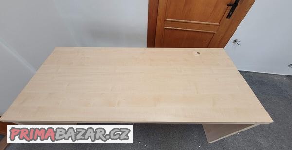 2x-pracovni-stul-velmi-kvalitni-od-truhlare