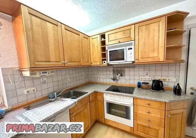 rustikalni-kuchyne-0604-24