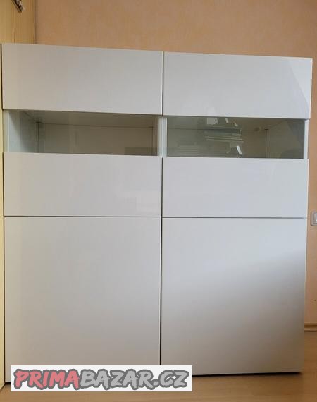 ikea-besta-sestava-s-dvirky