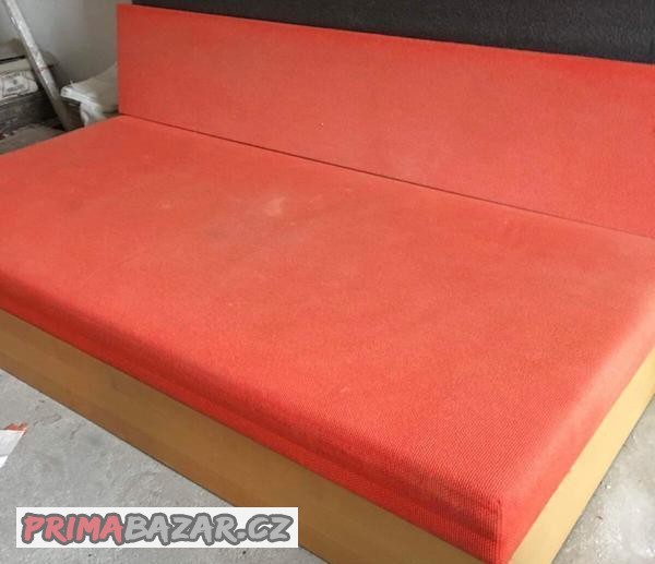 jednoluzkova-postel-s-uloznym-prostorem