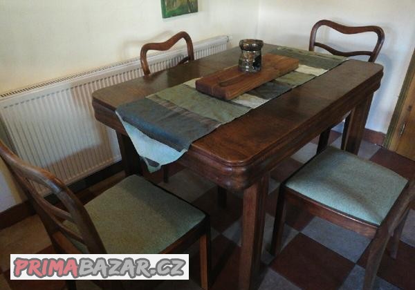 stul-plus-ctyri-zidle