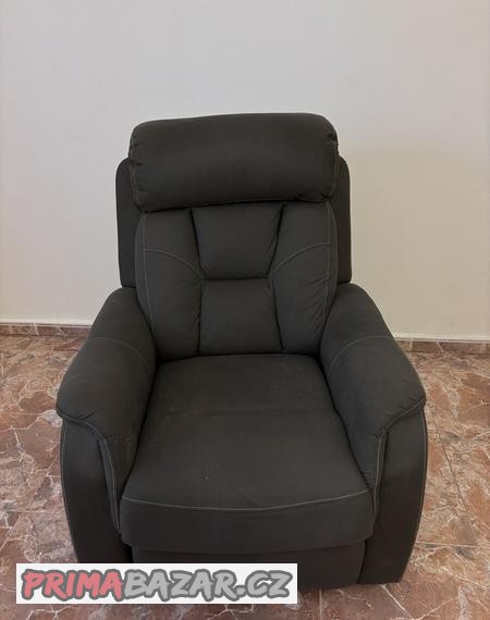 elektricke-polohovatelne-kreslo