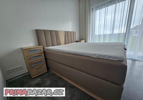 manzelska-postel-boxspring-200x180-cm