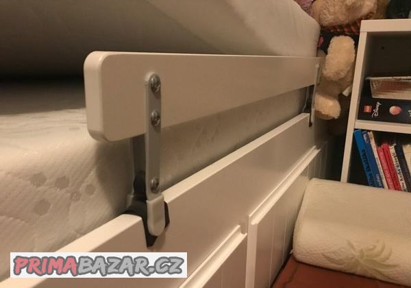 zarazka-na-postel-pro-deti-ikea