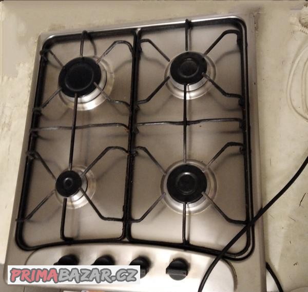 prodam-vestavnou-plynovou-desku-candy