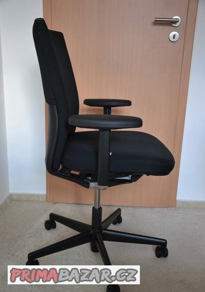 kancelarska-zidle-vitra-id-soft-pc-22-500